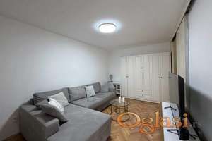 Renoviran jednoiposoban stan na Crvenom krstu, 41m2